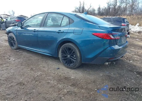 2025 Toyota Camry Se z USA, uszkodzony, nr VIN 4T1DAACK1SU607470